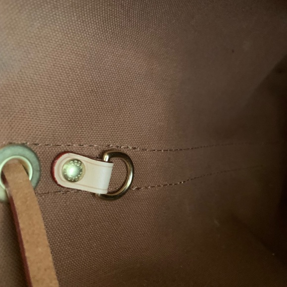 Louis Vuitton Monogram Noe Shoulder Bag - Picture 11 of 16